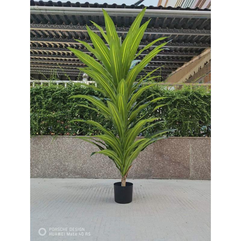北欧风仿真绿植巴西木盆栽室内装饰摆件落地盆景铁树热带橱窗