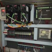 系统断桥铝门窗设备全自动钻铣床数控钻孔开槽数控钻铣床一体机