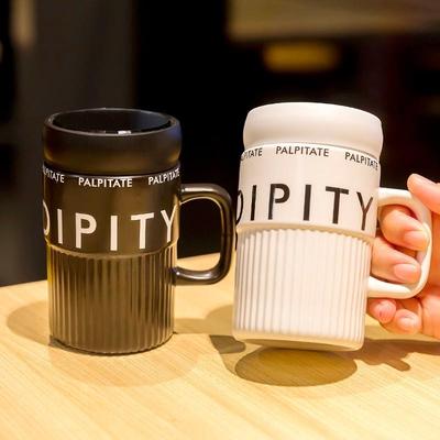 陶瓷杯女士新款2025水杯高颜值带盖杯子男生款茶杯情侣拧盖马克杯