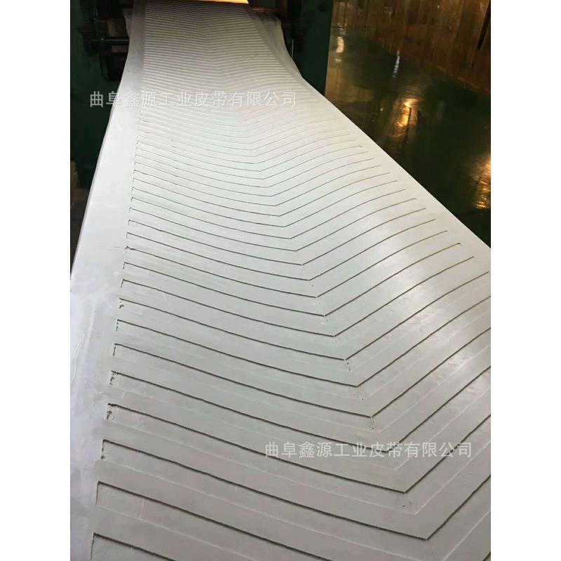 详细橡胶nn100输送带白色食品级提升带抗拉强度高耐用输送带