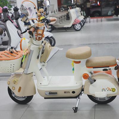 爱玛趣味蛋电动车儿童座椅前置可折叠电瓶车宝宝安全坐椅2024新款