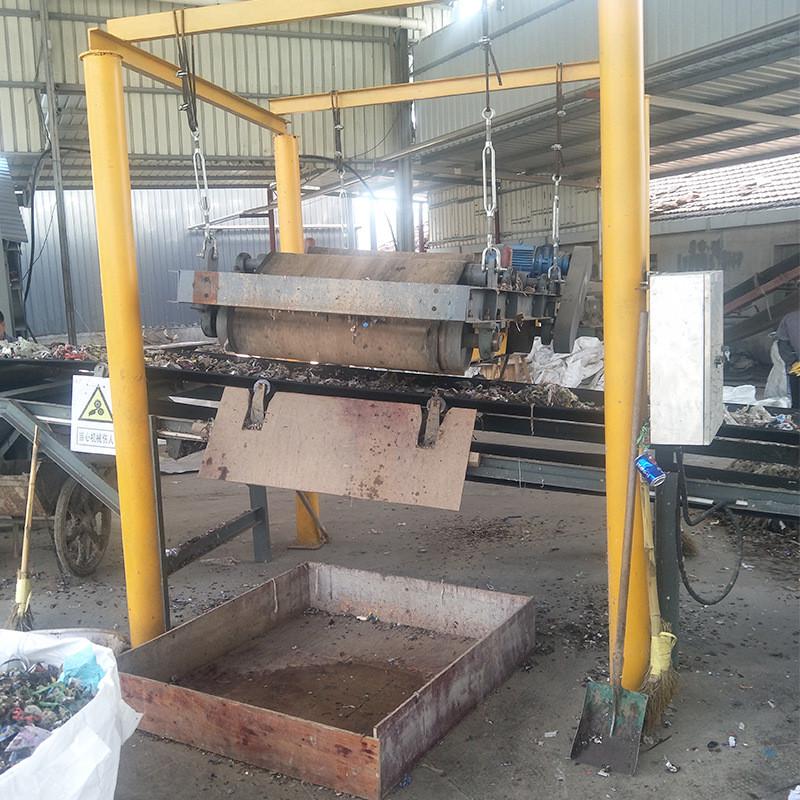 rcyd永磁自卸式除铁设备皮带式磁选设备吊装机传送带永磁除铁式