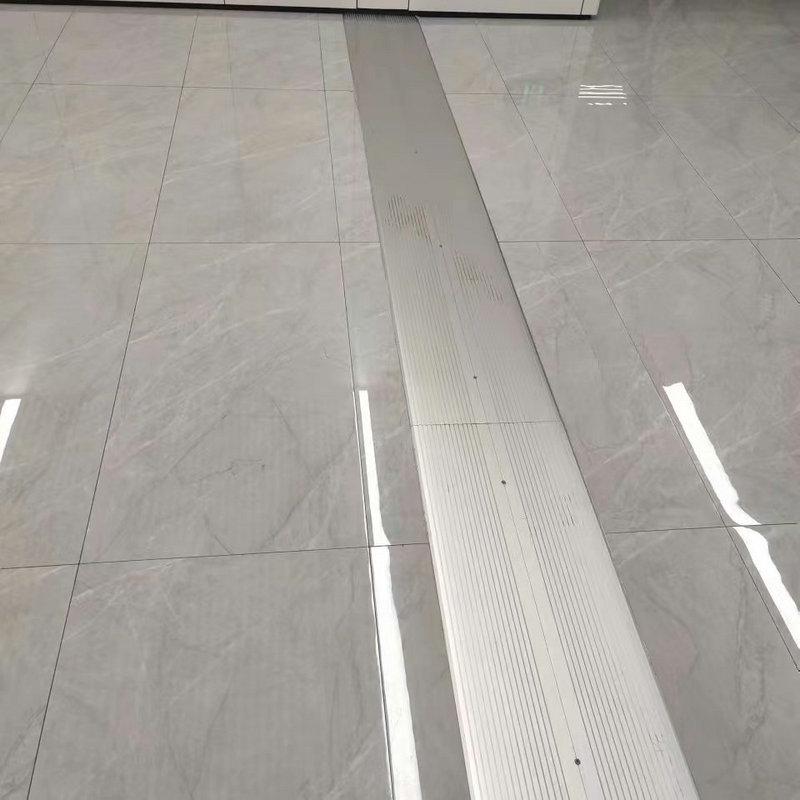 地面盖板盖板定制沉降缝装饰地坪伸缩缝楼面金属铝合金变形缝档板