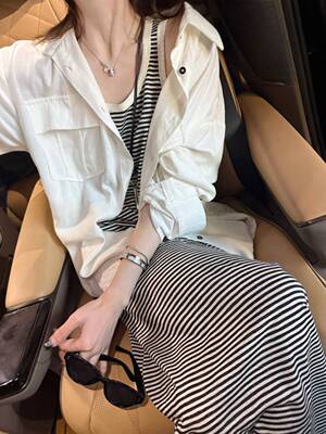 懒人宣言！天丝黑白条纹吊带连衣裙 微宽松大U领无袖长裙女