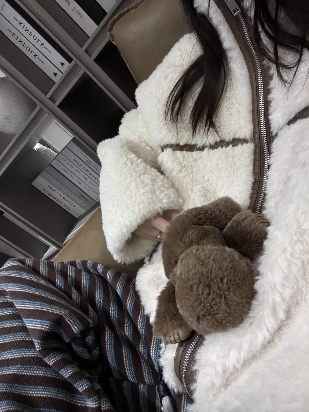 软糯加厚立领拉链拼皮设计宽松松弛感仿羊毛一体皮草外套毛毛皮草