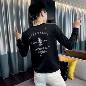 WY83 秋装社会精神小伙修身卫衣男套头衫 黑1图片