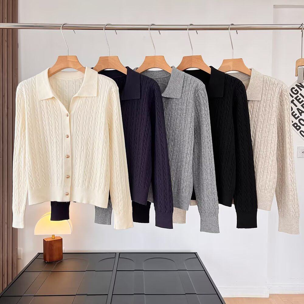 外贸女装秋冬韩版显瘦翻领麻花针织开衫毛衣女时尚减龄外套上衣