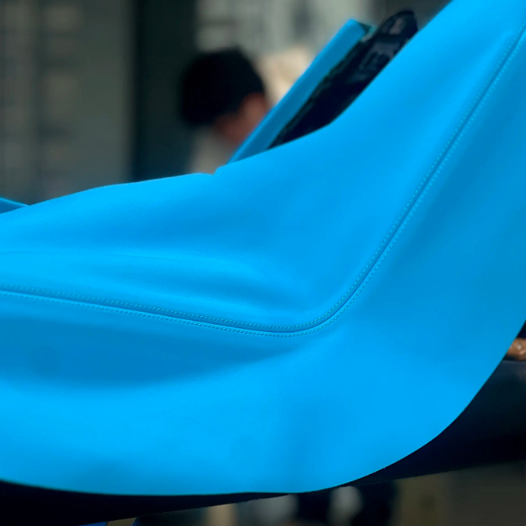 宝马mpower新配色内饰升级