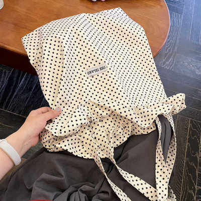 小众木耳边ins百搭波点通勤布包