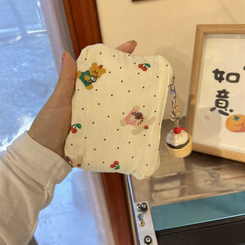 点点大容量新款可爱便携零钱包