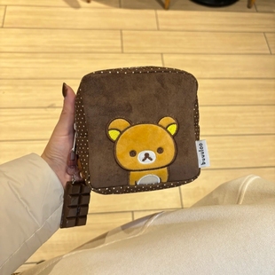 新款原创刺绣轻松熊化妆包百搭可爱小方包便携出行杂物收纳内胆包