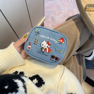 新款牛仔刺绣Kitty猫化妆包便携大容量口红耳机姨妈巾ccd收纳包