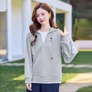 假两件连帽卫衣女款小个子高级感2026年春季新款撞色刺绣长袖上衣