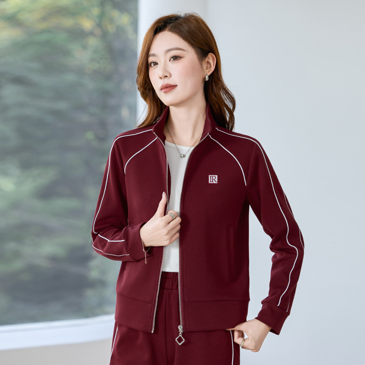 慵懒风休闲运动套装女韩版高级感2026年春季新款减龄百搭两件套