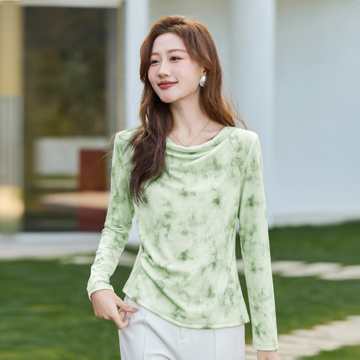 荡领斜肩长袖t恤女2026新款早春洋气女装上衣内搭可外穿薄打底衫