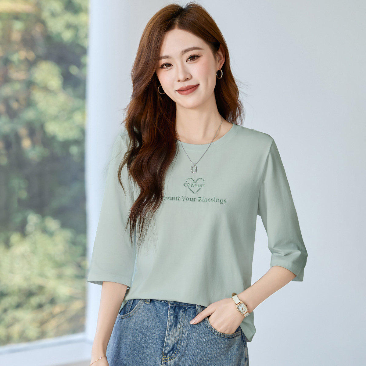 圆领五分袖t恤女2026今年流行爆款七分袖妈妈五分袖半袖女士上衣