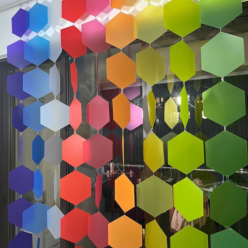 幼儿园环创六边形挂件涂鸦吊饰片