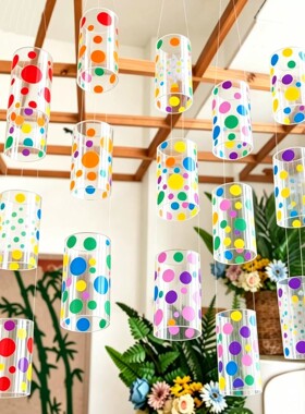 彩色波点贴纸幼儿园环创吊饰diy
