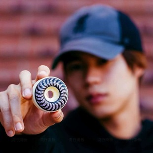 正品SPITFIRE小火人 F4专业进口滑板动作轮子