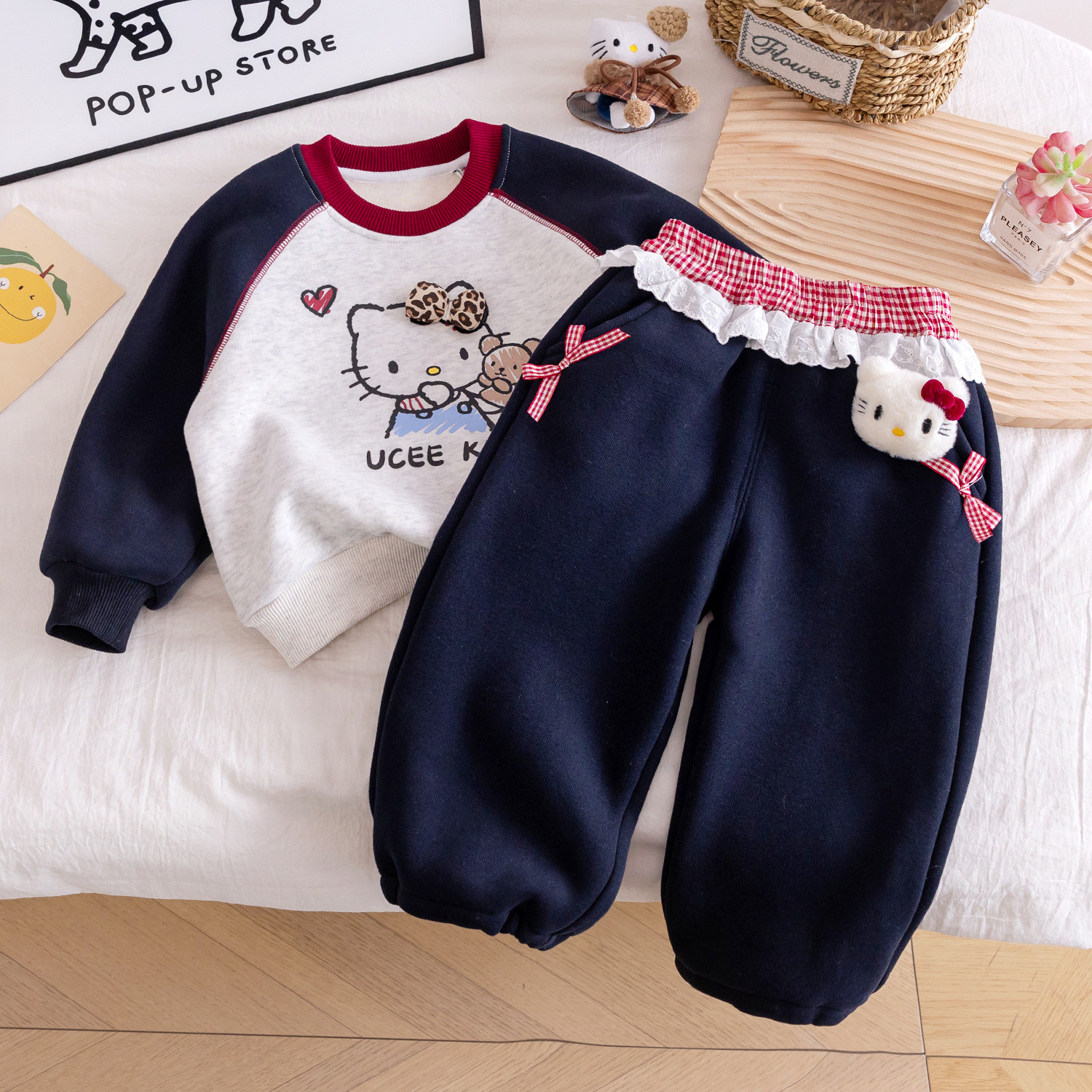 女童套装新款秋冬加绒加厚kt猫保暖卫衣女宝宝休闲蝴蝶结直筒裤潮,童装/婴儿装/亲子装,套装,淘宝优惠券,粉丝福利购,淘宝优惠卷