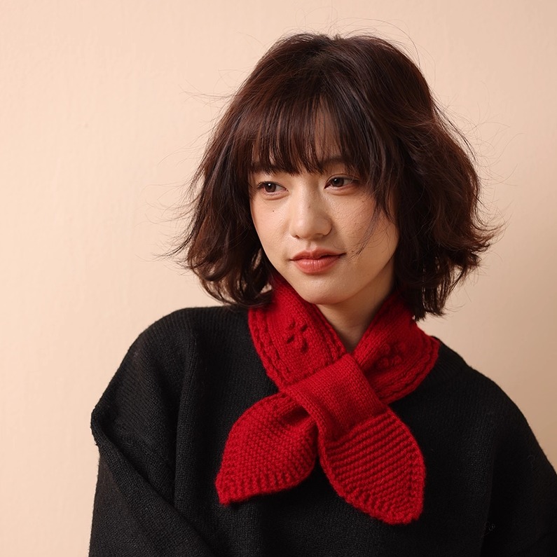 日韩软糯羊毛针织短款围巾可爱气质冬季保暖微博纯色百搭时尚单品