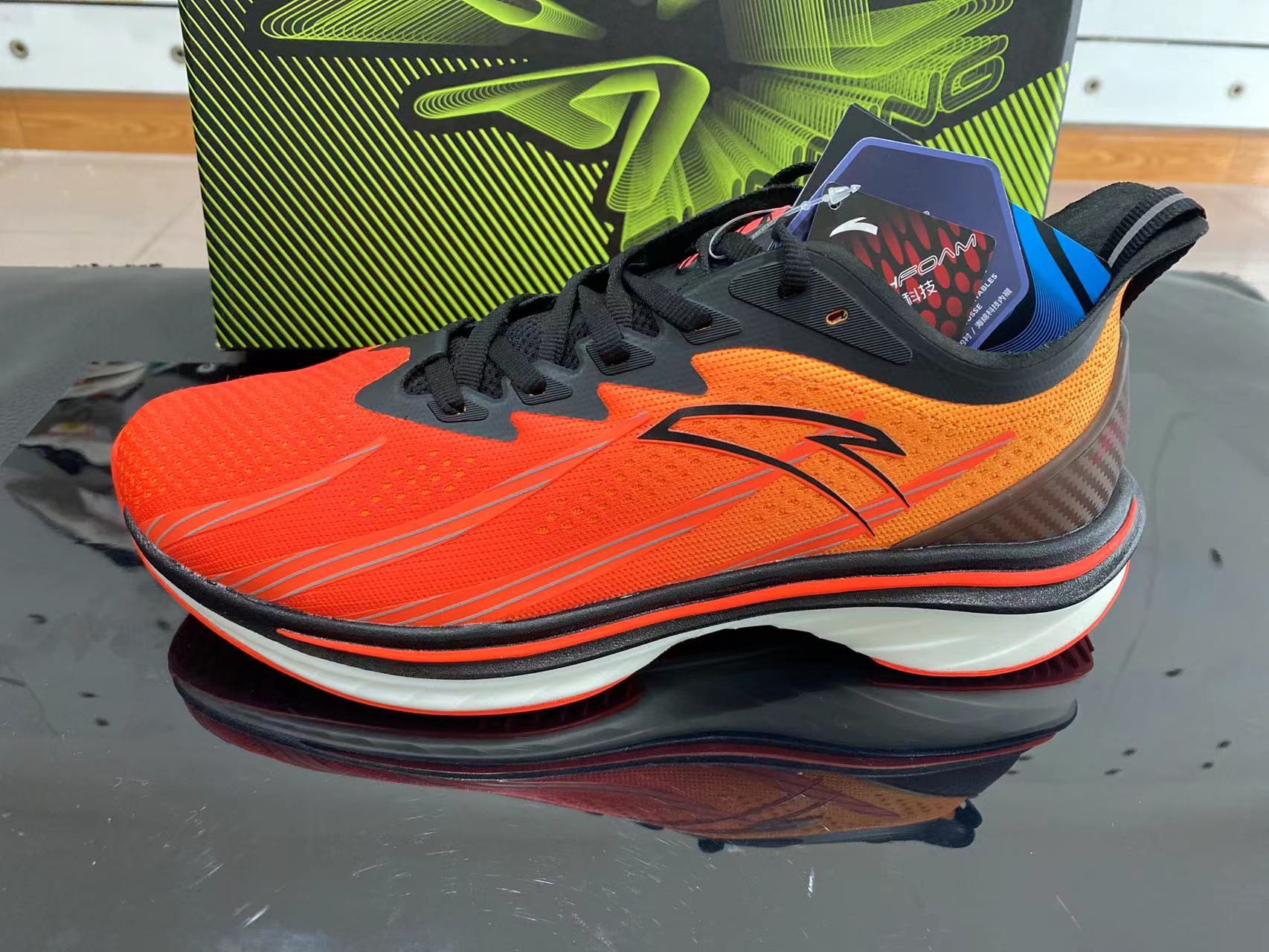 安踏马赫专业男跑鞋马拉松竞速透气训练体考加碳板跑鞋112145566