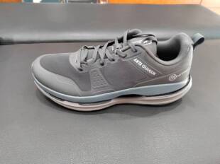 安踏春秋新款氮科技减震耐磨防滑减震舒适轻便男跑步鞋112335536A