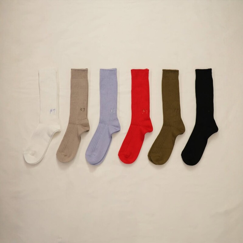 ANCELLM定番刺绣混纺针织罗纹袜