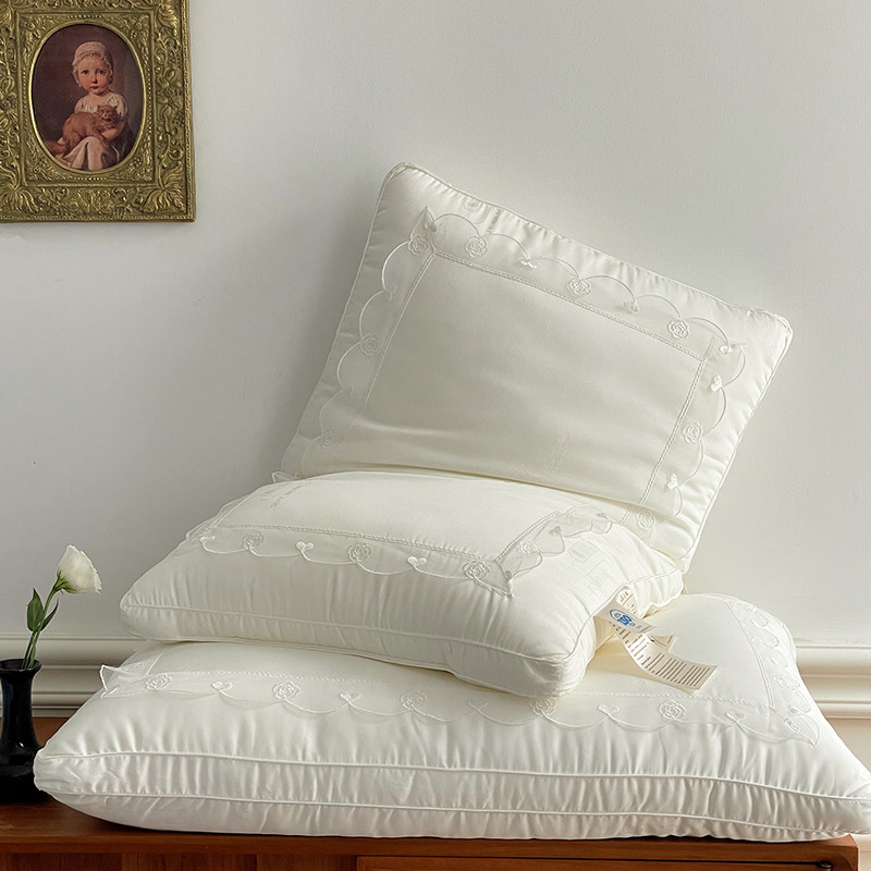 奢华抗菌大豆纤维法式蕾丝花边枕头单人枕芯柔软不变形家用护颈枕