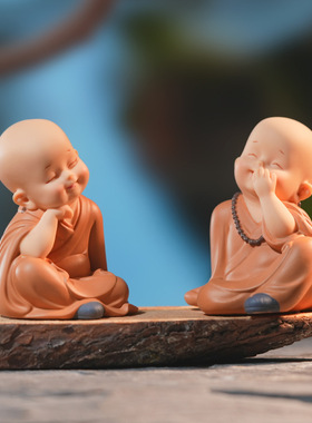 禅意沙弥小和尚汽车摆件治愈系办公室可爱摆件家居客厅装饰品中式