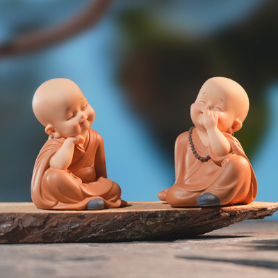 禅意沙弥小和尚汽车摆件治愈系办公室可爱摆件家居客厅装饰品中式