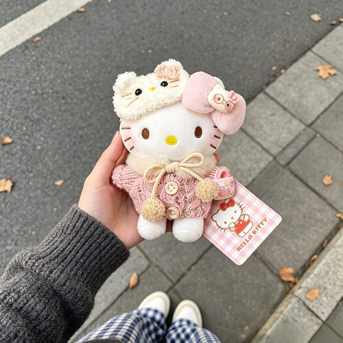 正版hellokitty挂件暖织桃桃玩偶毛绒配饰玩偶公仔配饰玩偶钥匙扣