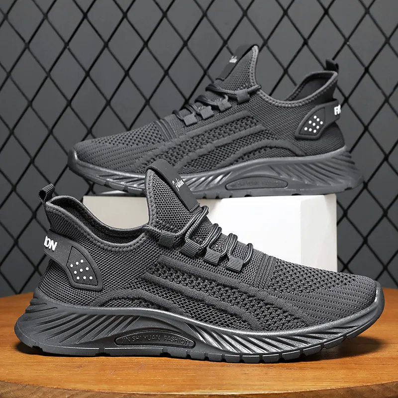 鞋子男春秋新款纯色百搭跑步鞋跨境男鞋飞织透气不臭脚运动休闲鞋