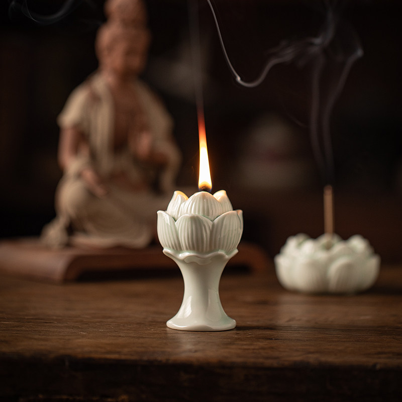 陶瓷莲花供佛酥油灯长明灯图片