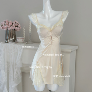 Nicelaisiii晚香玉 缎面蕾丝吊带性感睡衣夏 纯欲风带胸垫睡裙法式