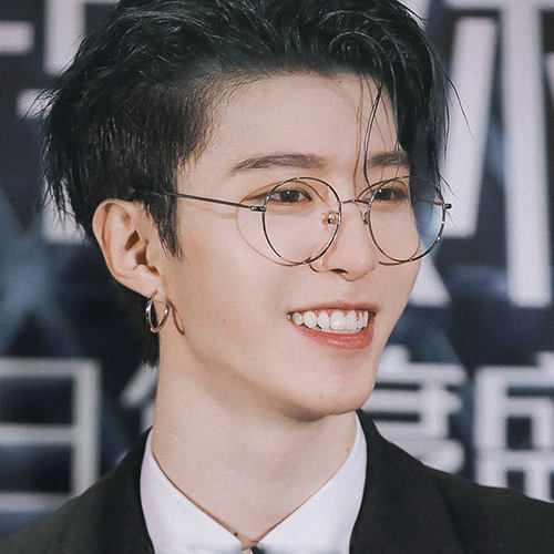 金丝边椭圆形眼镜框近视度数眼镜