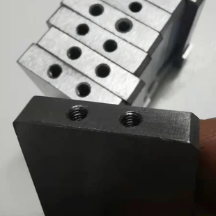 螺纹螺牙电火花放电加工火花机平动头打牙放牙加工打孔放孔内六角