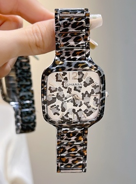 方形豹纹女表时尚小众高级感石英表轻奢气质方表 watches A251