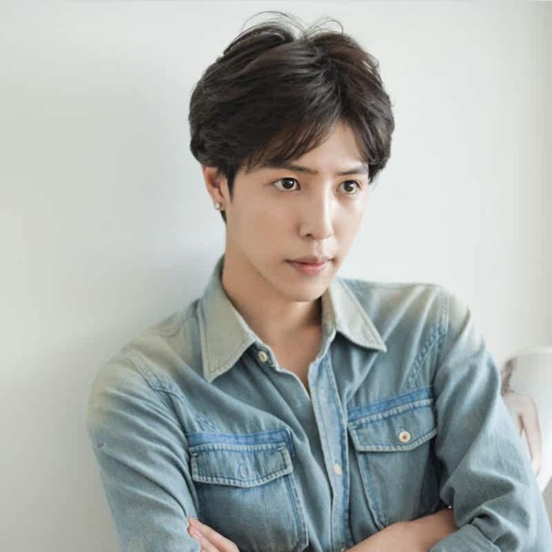 Perruque cheveux raides Court - Ref 2608690 Image 4