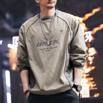 拼色潮牌宽松户外套头卫衣