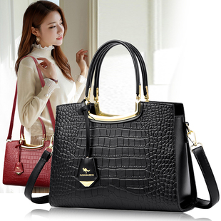 袋鼠品牌真皮女士手提包2025新款亮皮鳄鱼纹妈妈斜挎包百搭牛皮包
