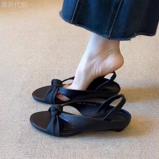 韩版蝴蝶结低跟罗马凉鞋女2026新款夏季真皮露趾舒适百搭平跟女鞋