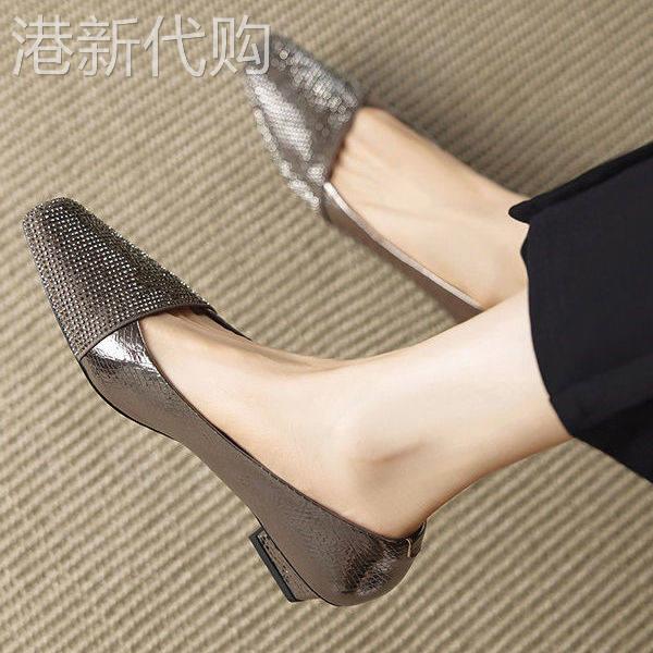 法式方头水钻粗跟浅口单鞋女2026夏季新款真皮配裙子通勤职业瓢鞋