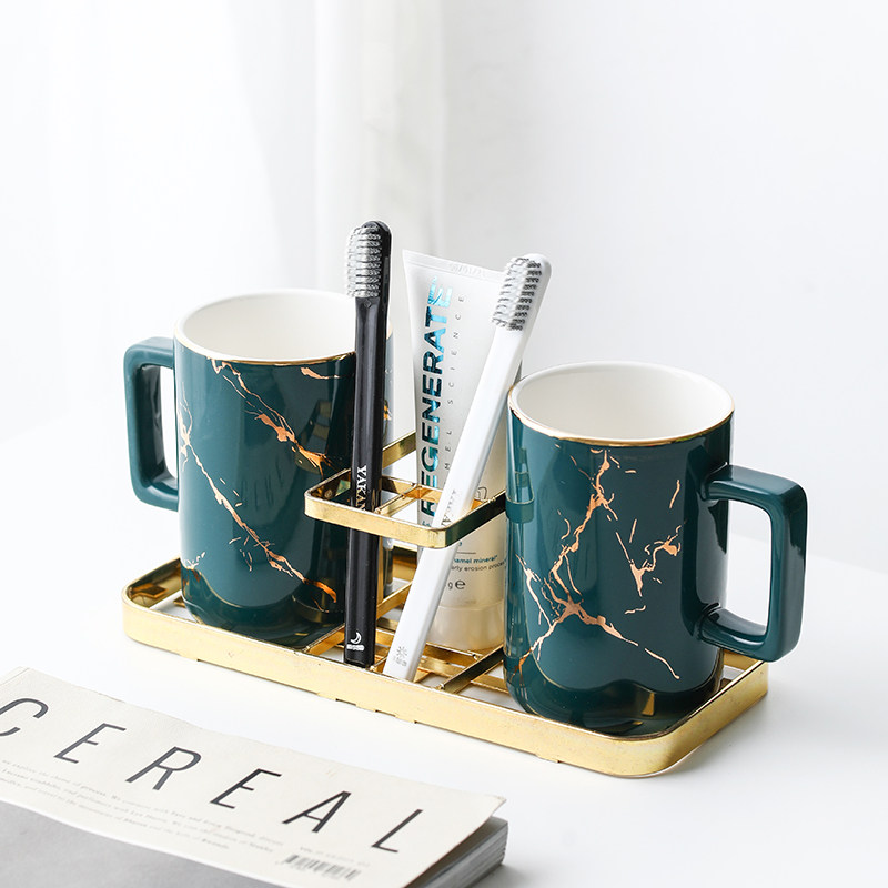 情侣洗漱刷牙杯子一对轻奢ins漱口杯套装置物架家用北欧牙缸陶瓷