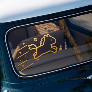 阳光小马2026新年可爱图案车贴汽车车门后挡风玻璃氛围装 饰贴纸