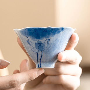 手绘荷花青花瓷斗笠茶杯单杯陶瓷功夫茶具品茗杯主人杯个人专用杯