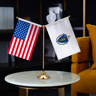 Massachusetts马萨诸塞州美国国旗Y型双杆钛金旗架办公会议室高档