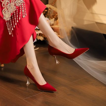 秀禾敬酒礼服红色结婚鞋女婚纱中式新娘鞋宴会订婚孕妇可穿高跟鞋