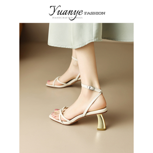 原野露趾高跟时尚淑女简约配裙子的一字带凉鞋子2025今年夏季新款