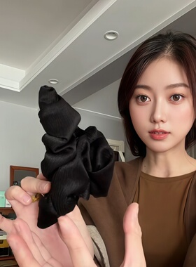 新款褶皱缎面云朵抓夹大号发量多盘发发夹女脑勺秋冬发卡夹子头饰